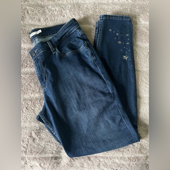 Levi 711 women’s jeans sz 16w with stars dark wash - Picture 2 of 4